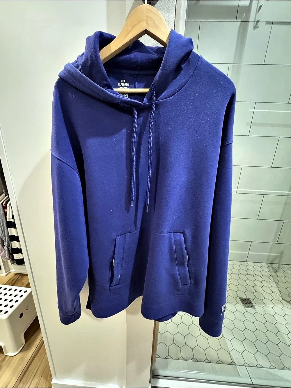Under Armour Men's Blue Hoodie Size XL